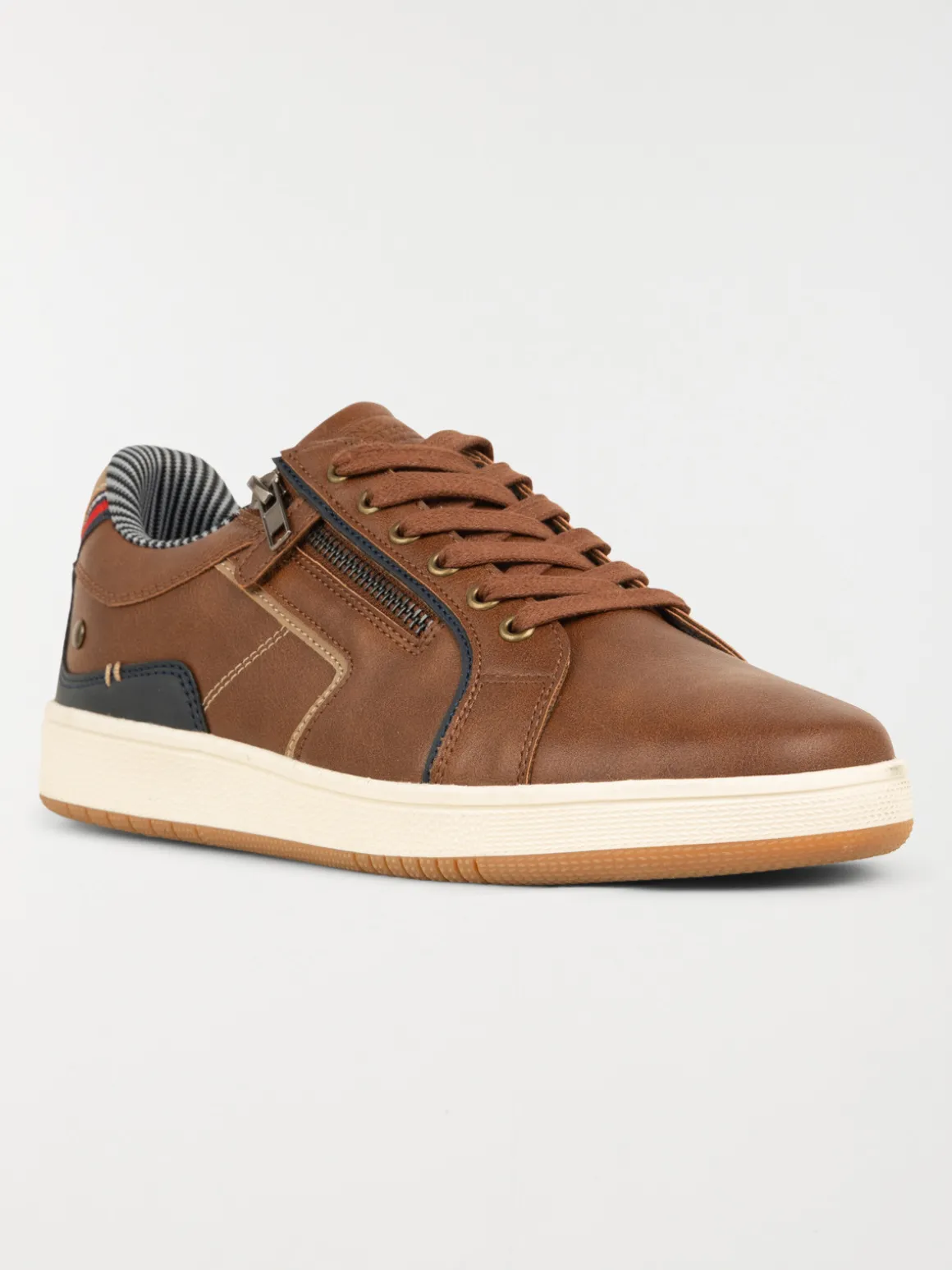 Basket à lacet marron homme (40-45)