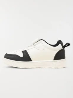 Basket blanche et noire garçon (25-30)