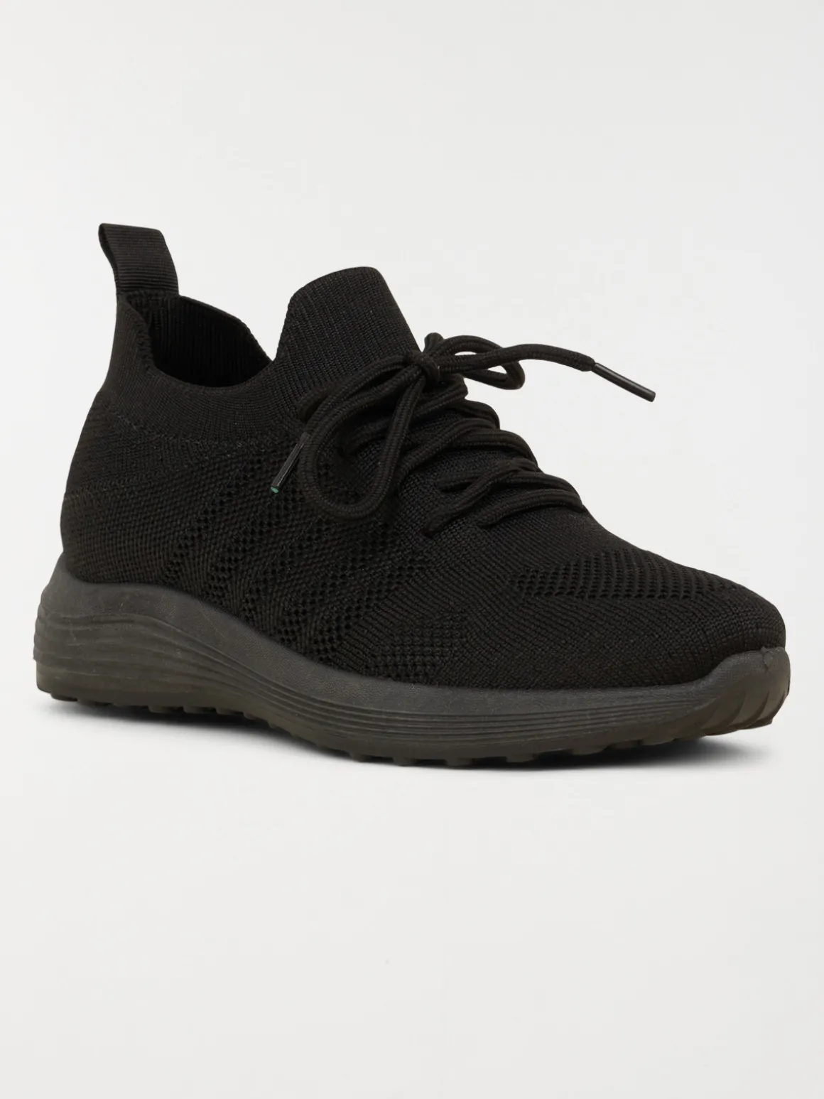 Basket de sport femme noire (36-41)