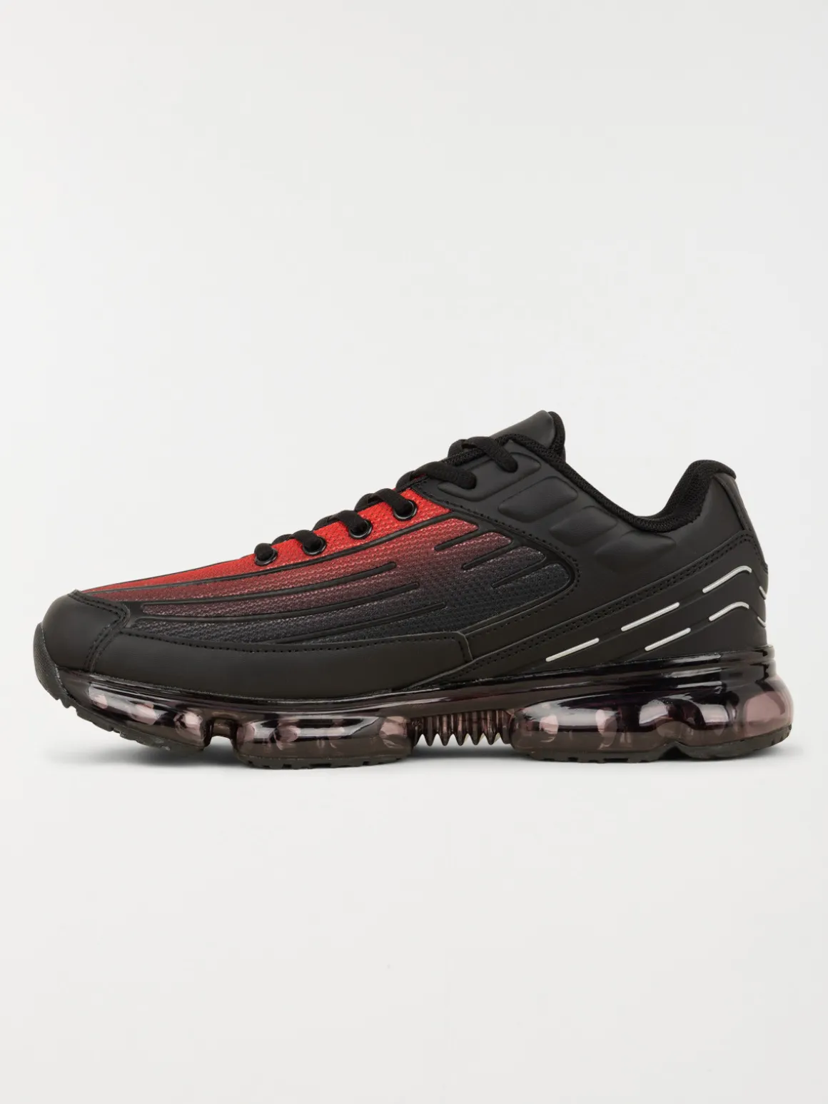 Basket noire et rouge homme (40-46)