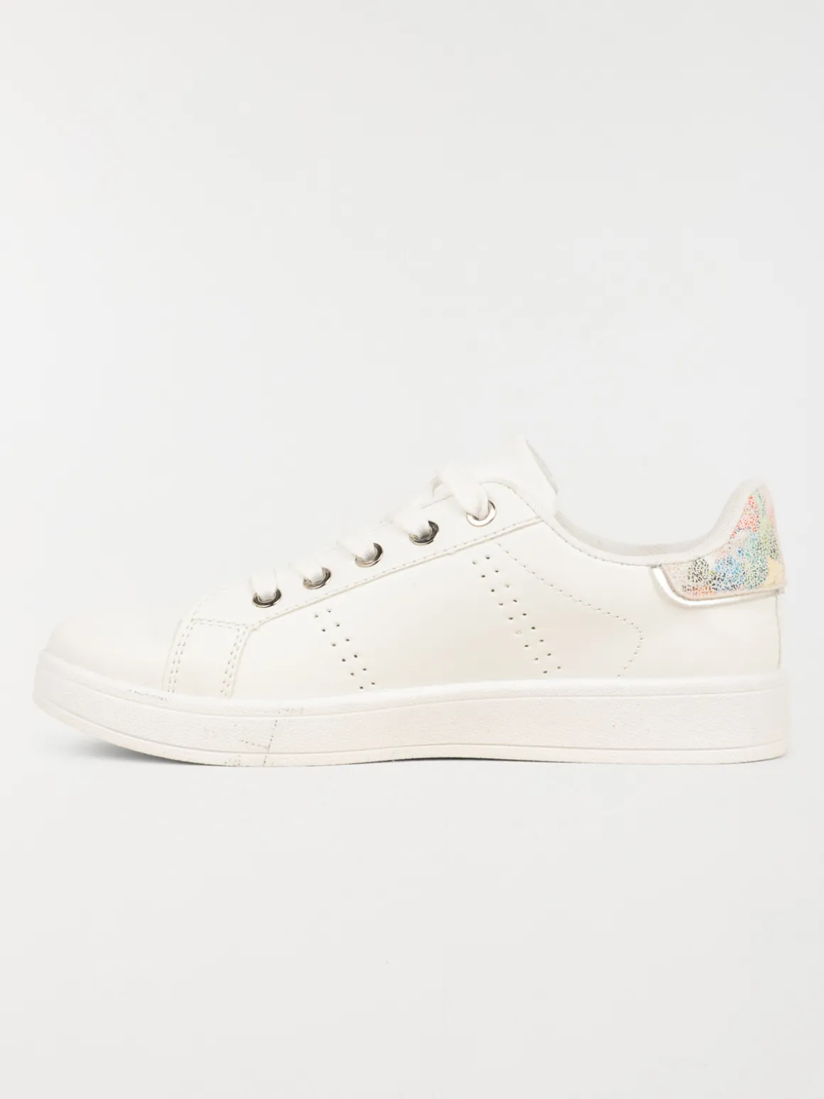 Baskets blanches basses femme (37-42)