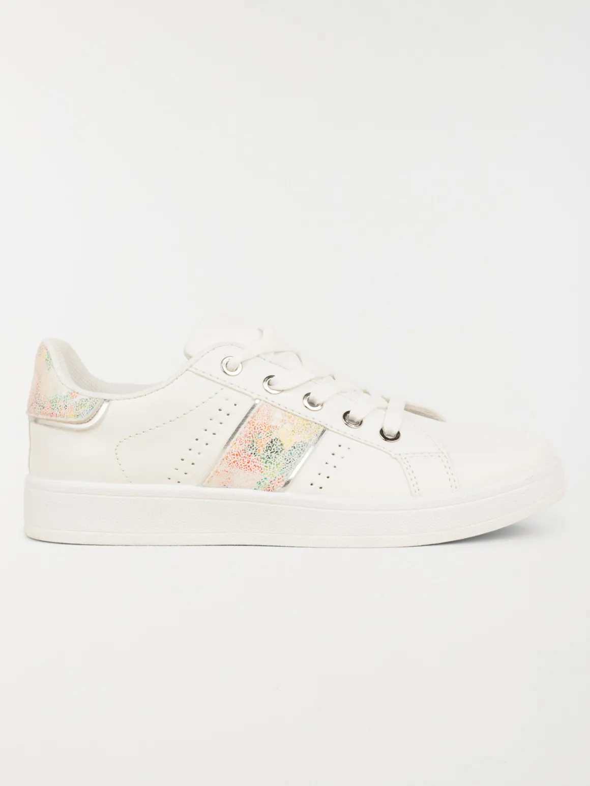 Baskets blanches basses femme (37-42)