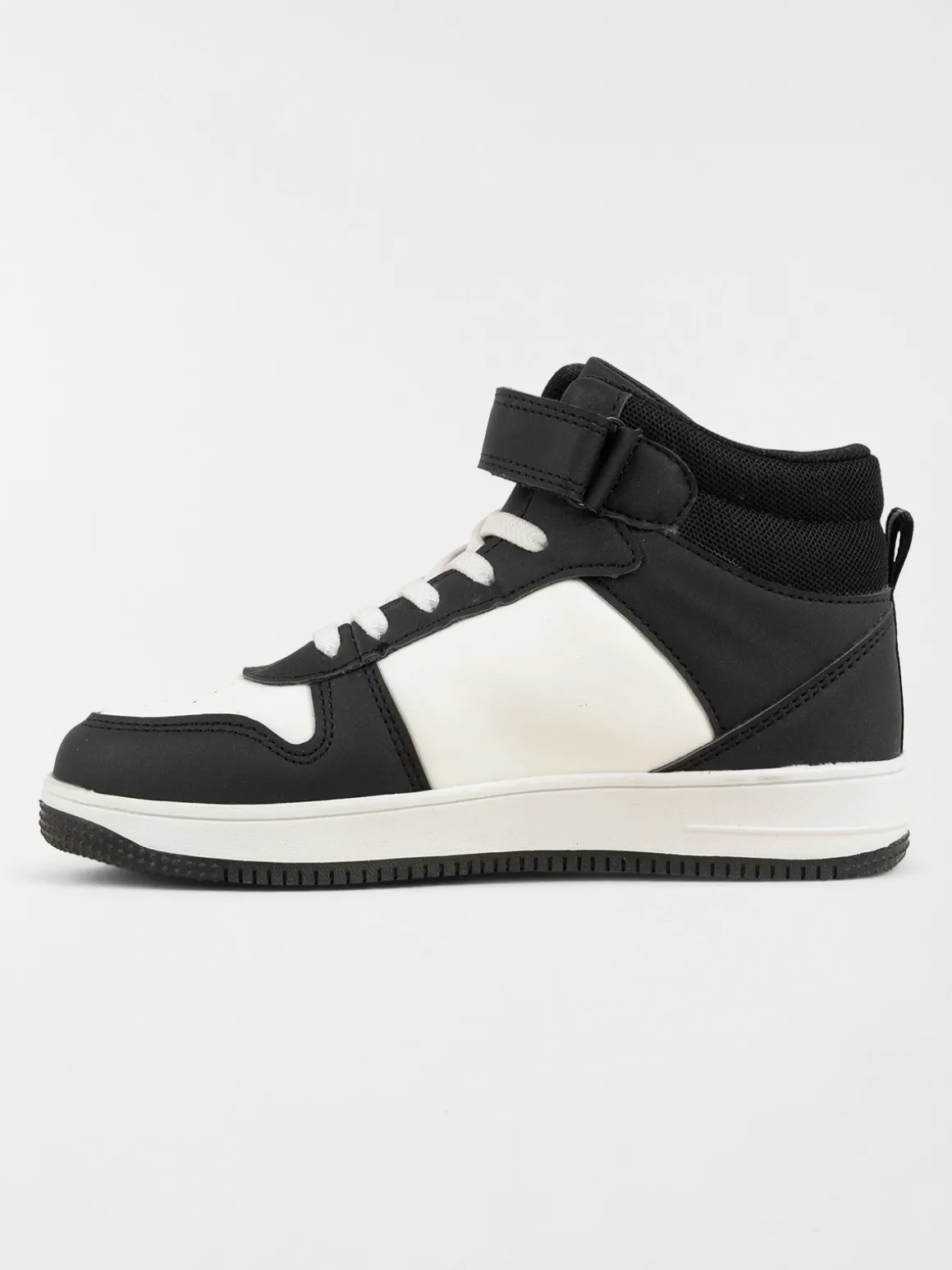 Baskets montantes garçon noir (31-39)