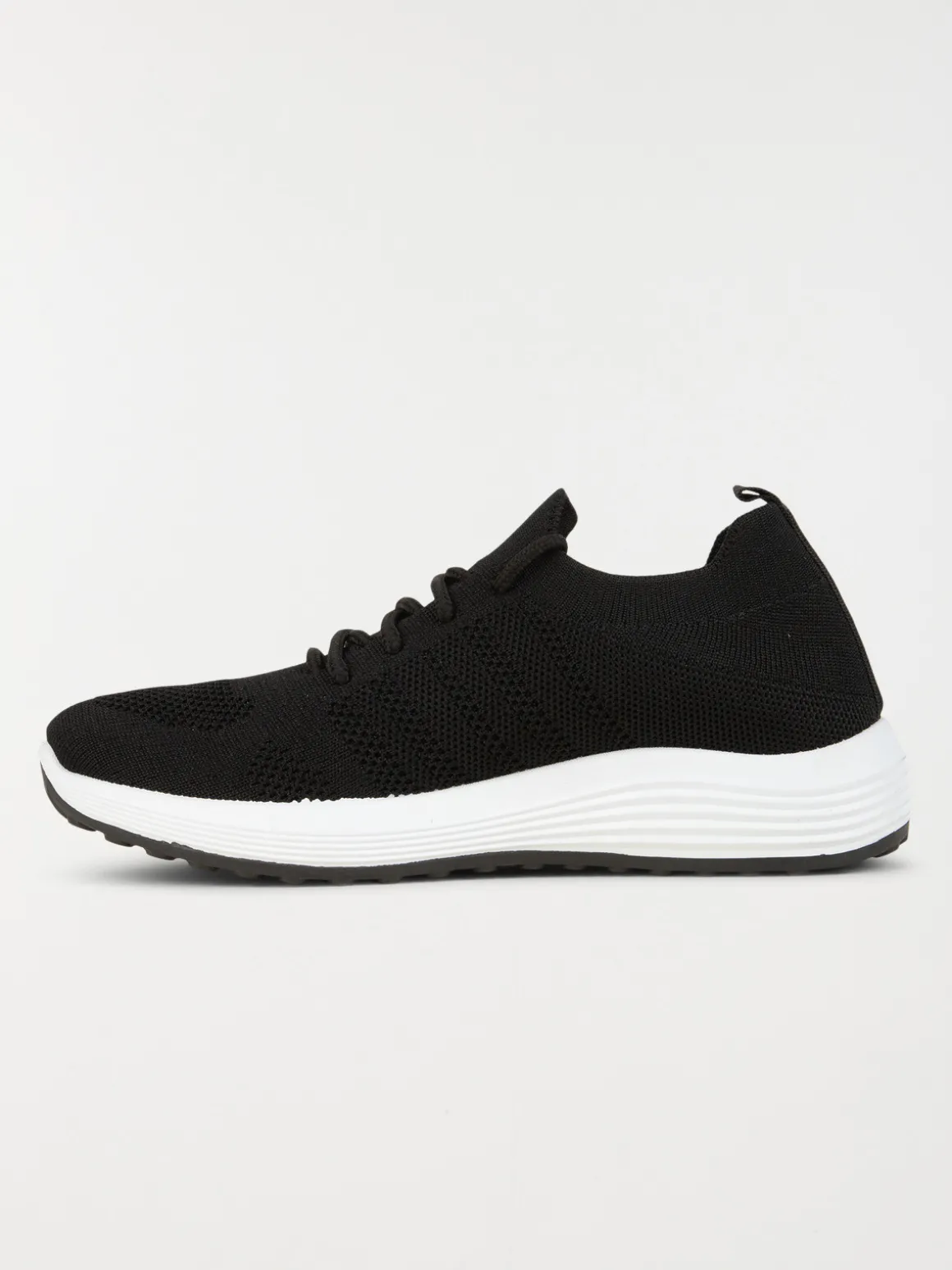 Baskets noires à lacets femme (36-42)