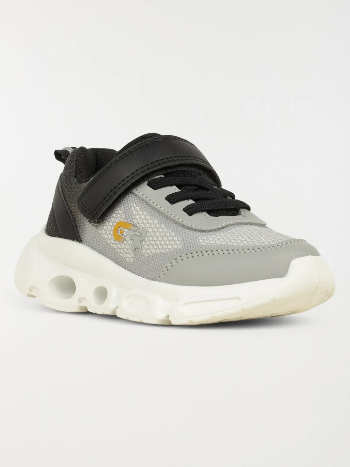 Baskets noires et grises garçon (26-30)