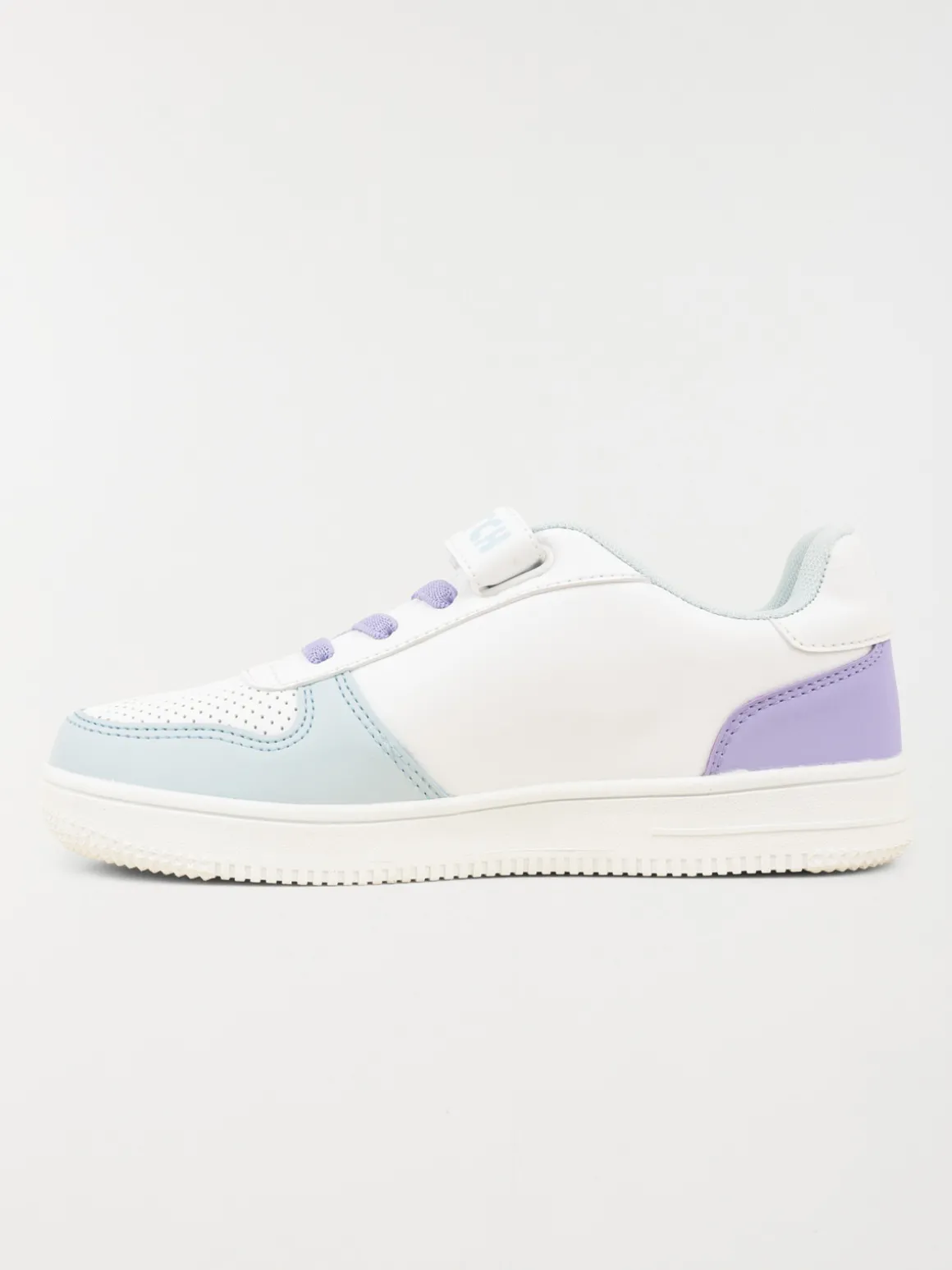 Baskets Stitch femme (36-41)