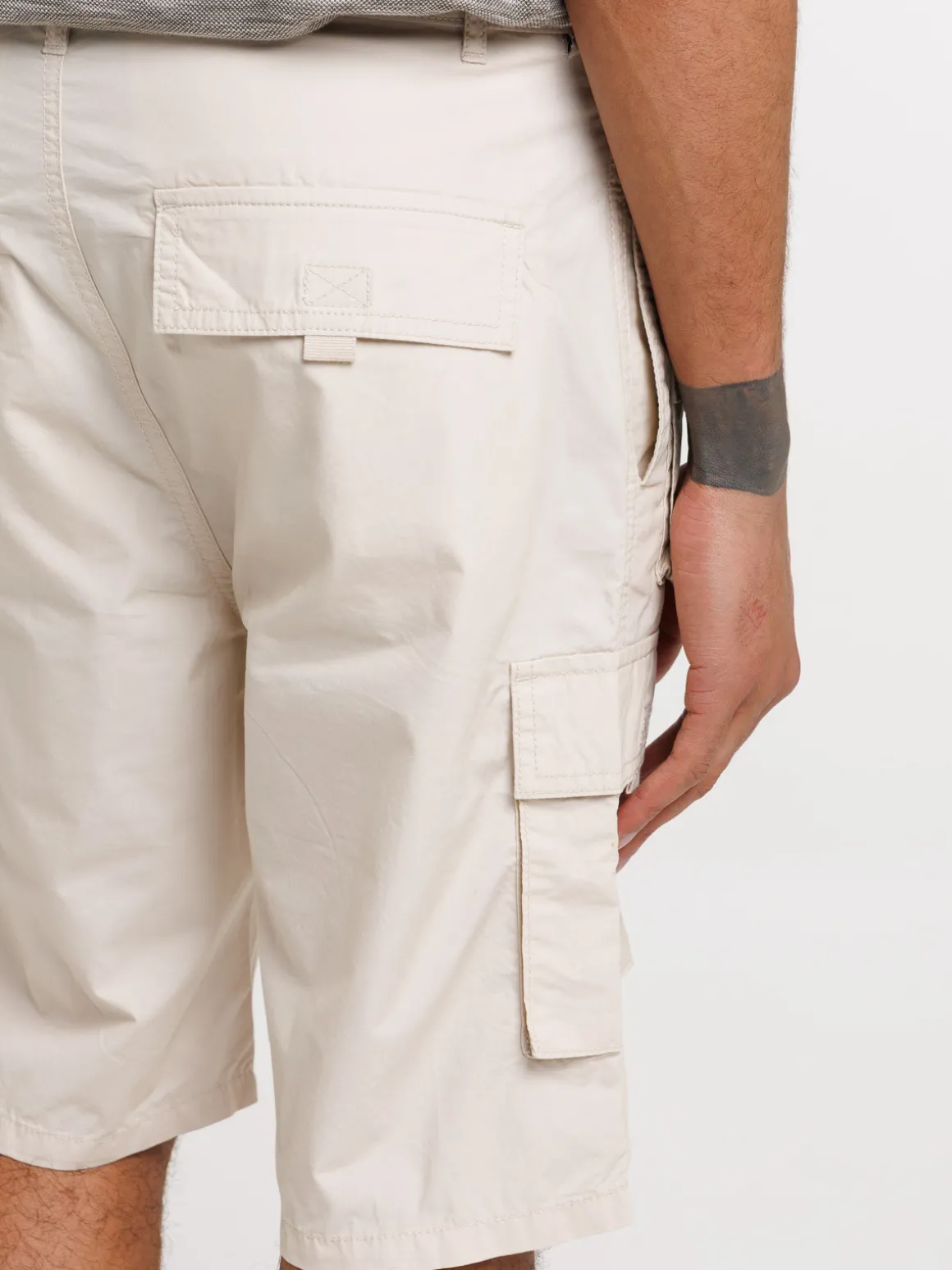 Bermuda beige clair multi-poches homme