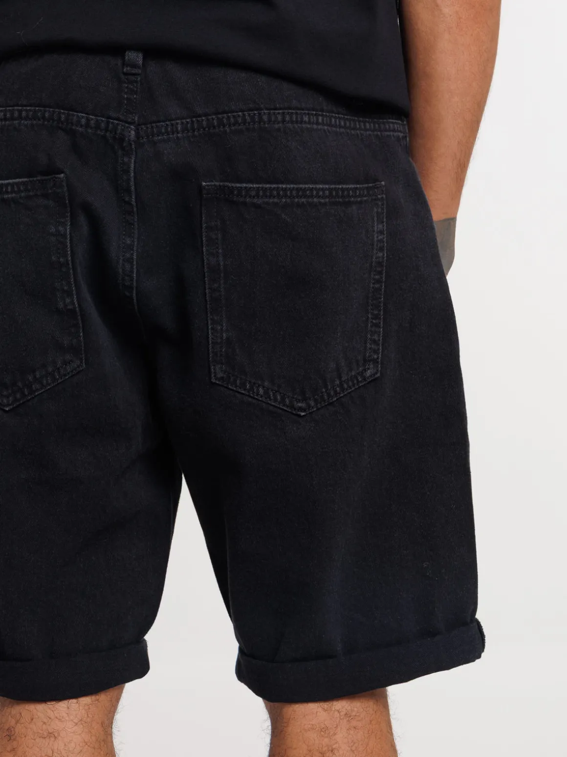 Bermuda en jean noir lavé homme