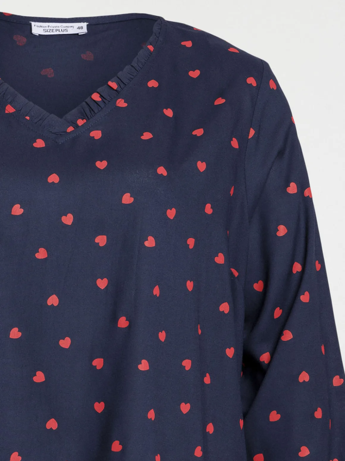 Blouse motif coeur grande taille femme