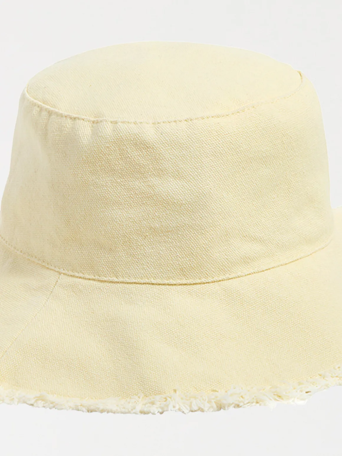 Bob frangé beige femme