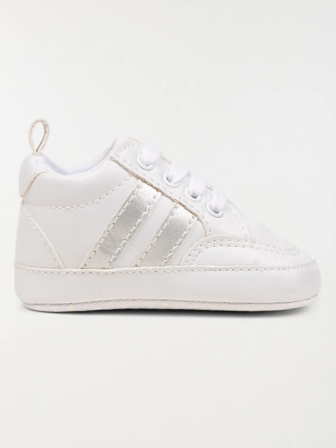 Bottons blancs bébé (16-20)