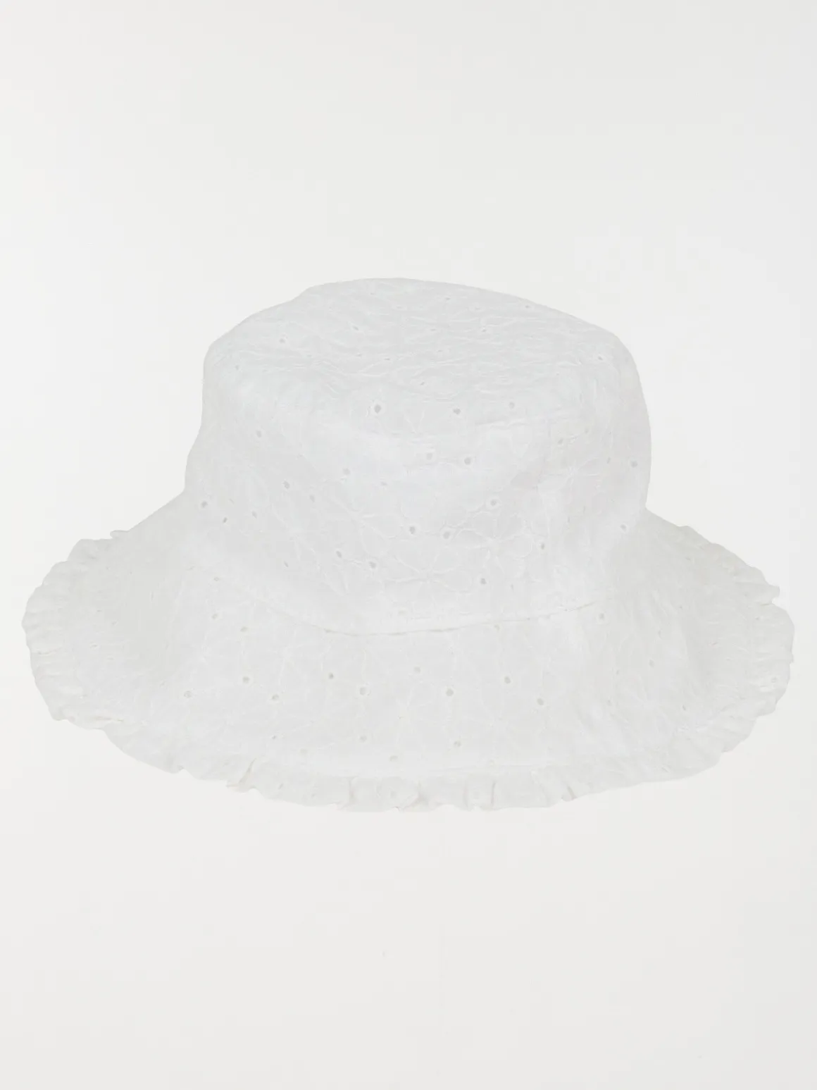 Chapeau en broderie anglaise bébé fille