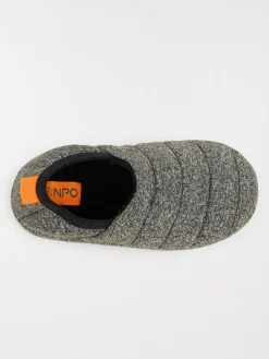 Chaussons noirs garçon (31-35)