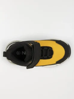 Chaussure de sport noire garçon (24-30)
