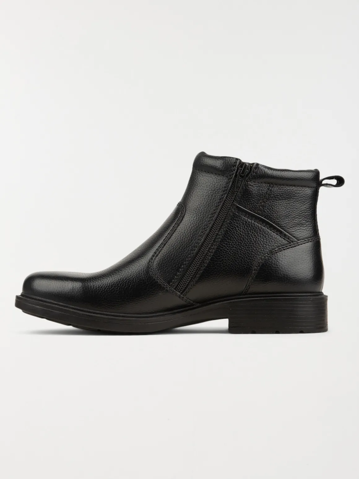 Chaussure montante noire homme (40-45)