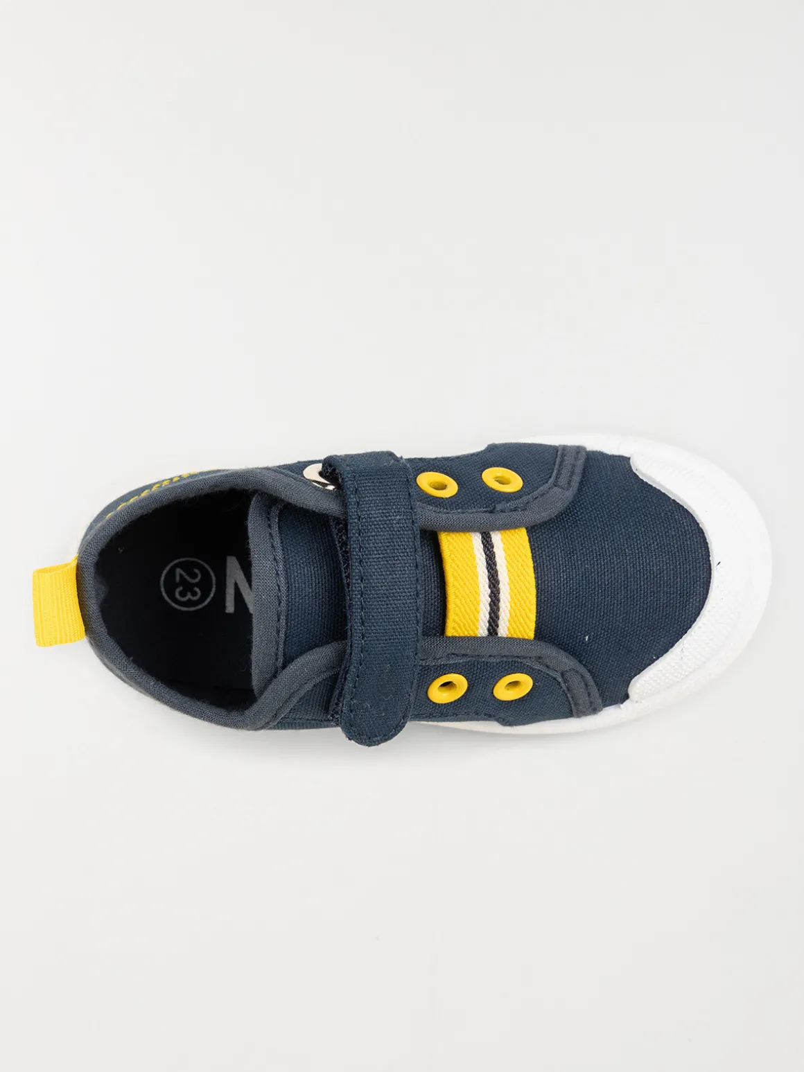 Chaussure toile bébé garçon (20-23)