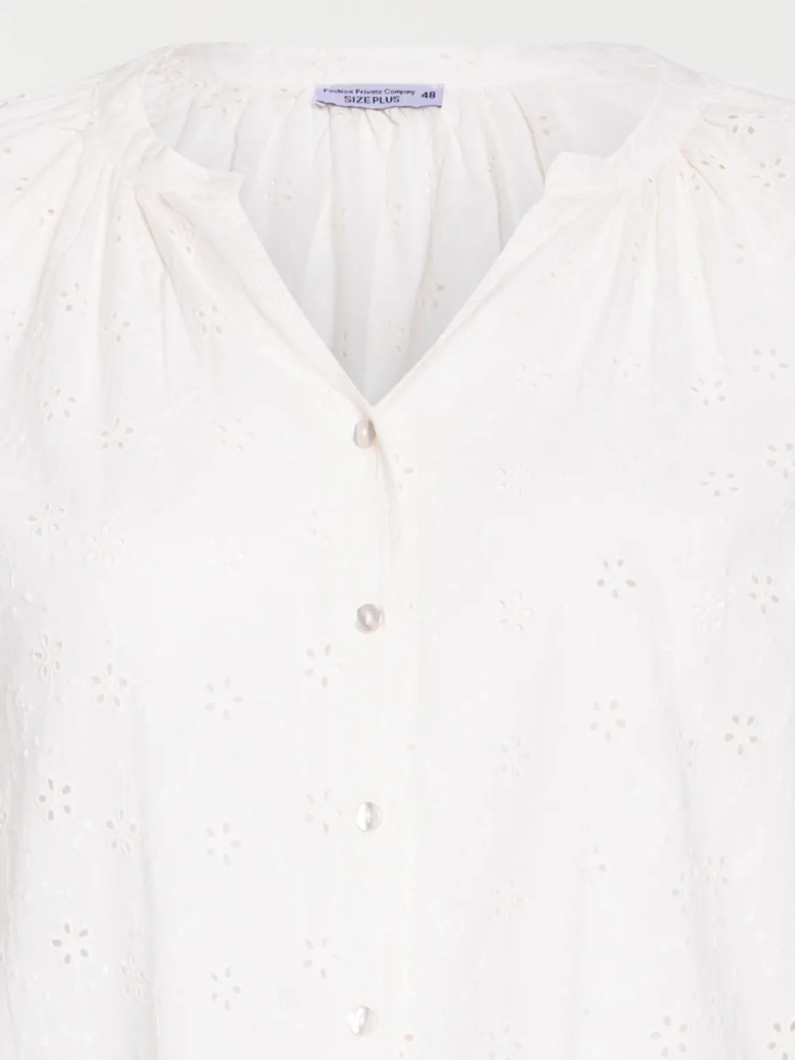 Chemise brodée grande taille femme