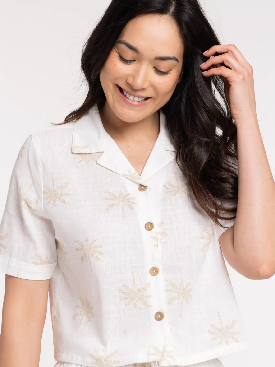 Chemise courte femme motif palmier