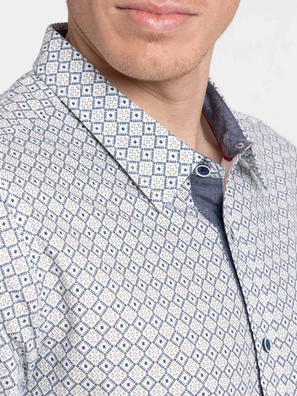 Chemise motif all over homme