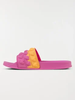 Claquette coeurs en relief fille (31-39)