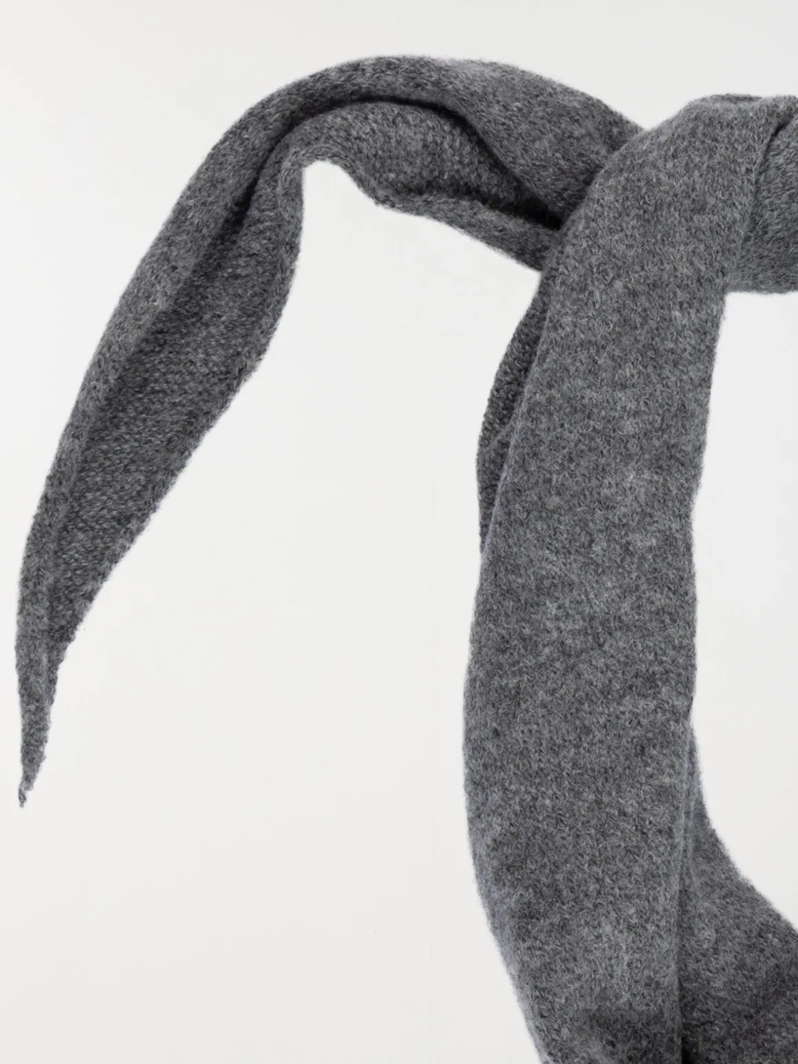Echarpe triangle gris chiné moyen femme