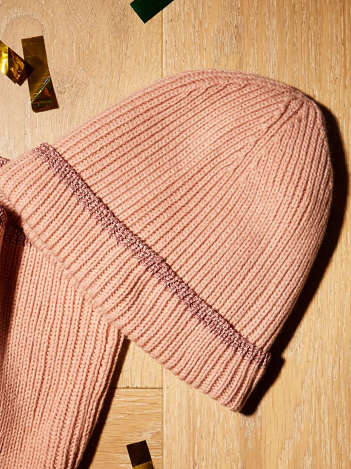 Ensemble rose bonnet et écharpe fille