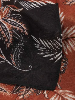 Foulard motif végétal femme