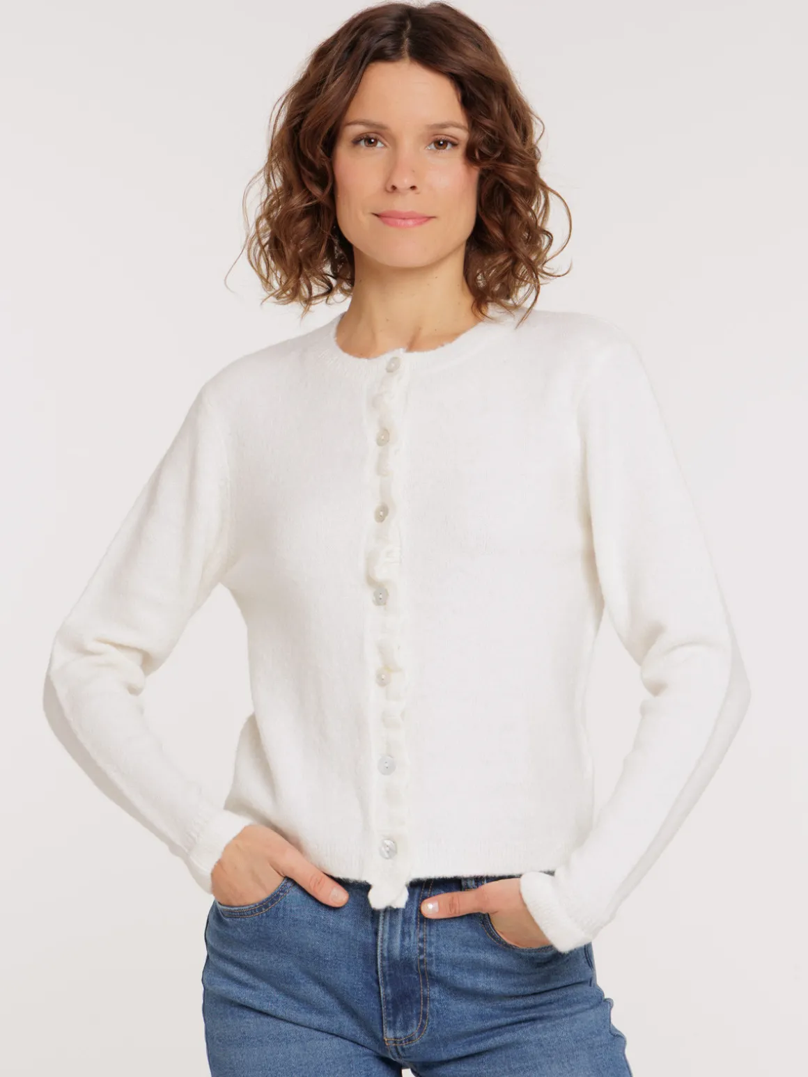 Gilet boutonné col rond et volants femme