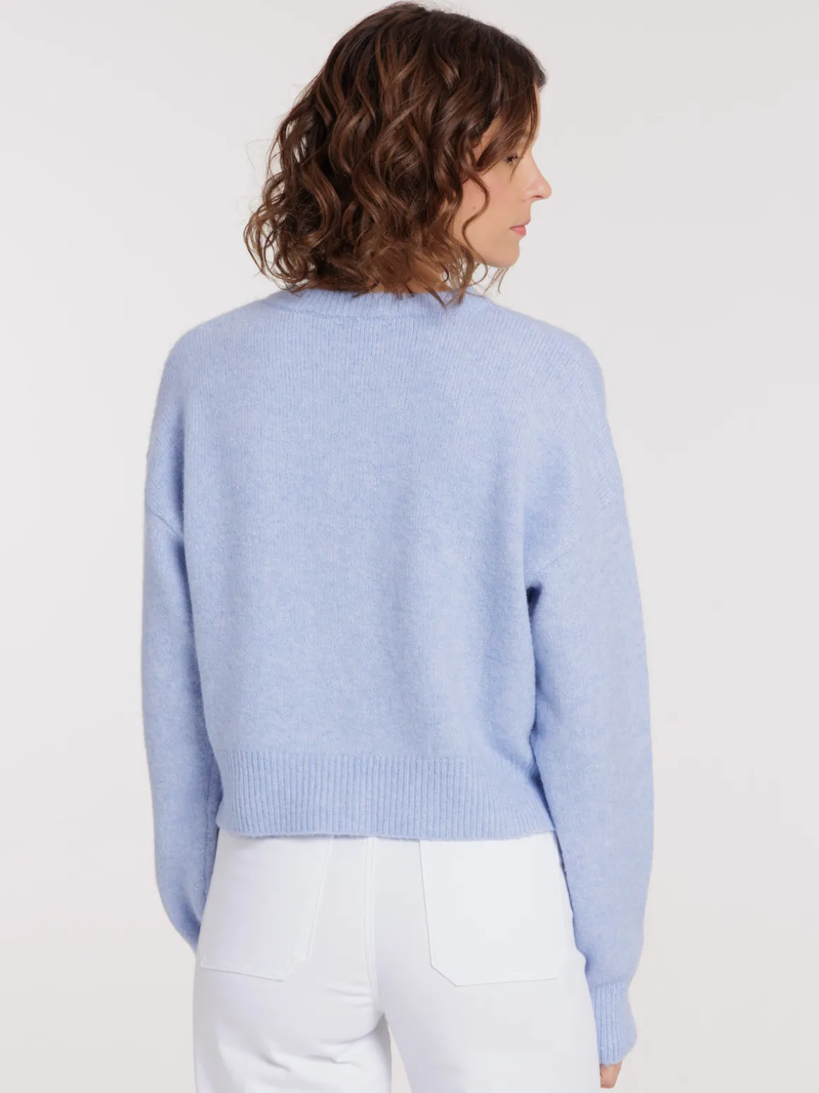 Gilet boutonné col rond femme
