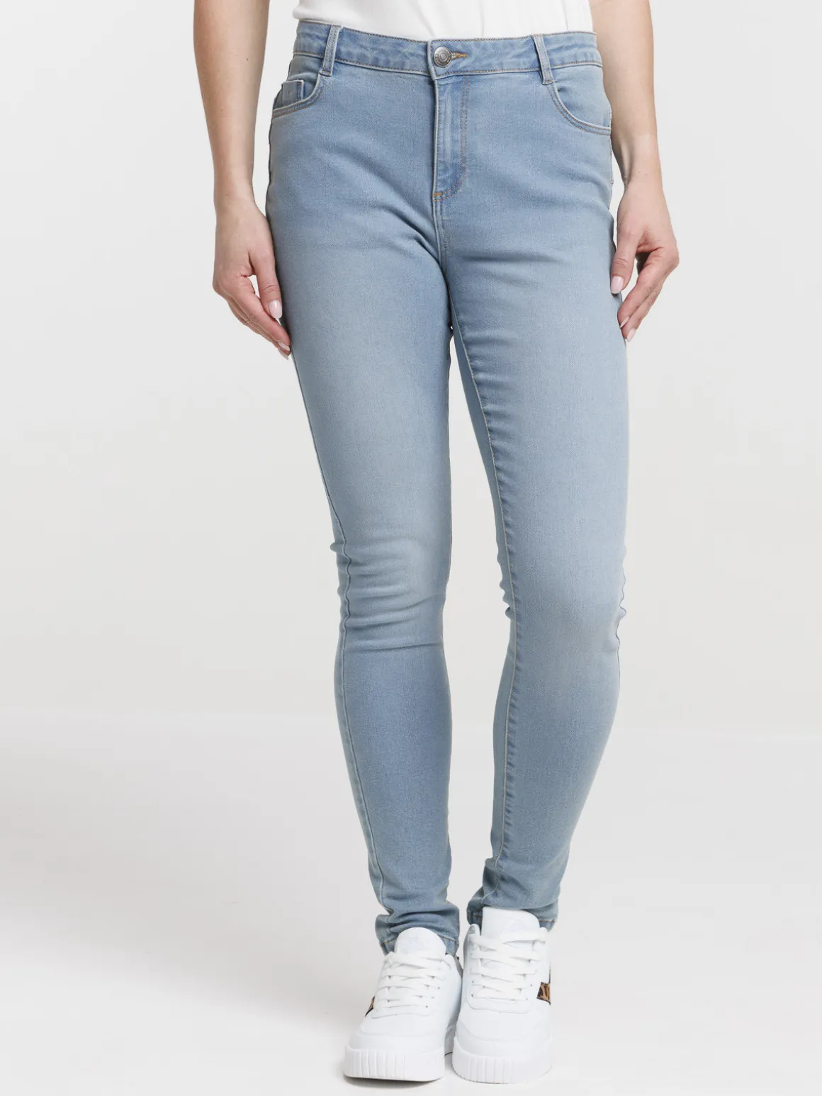 Jean push up skinny bleached femme