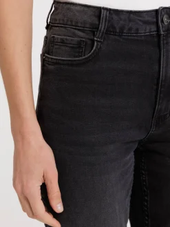 Jean regular noir femme