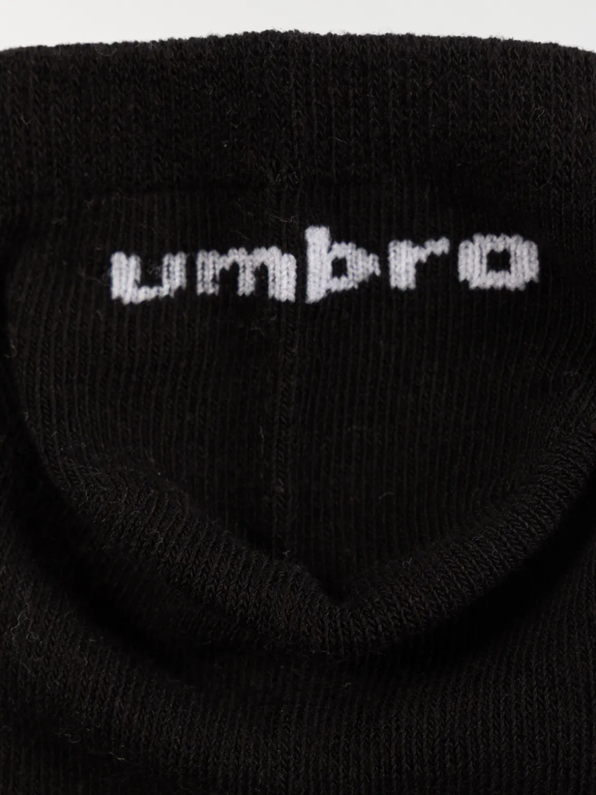 Lot 3 chaussettes Umbro noir homme