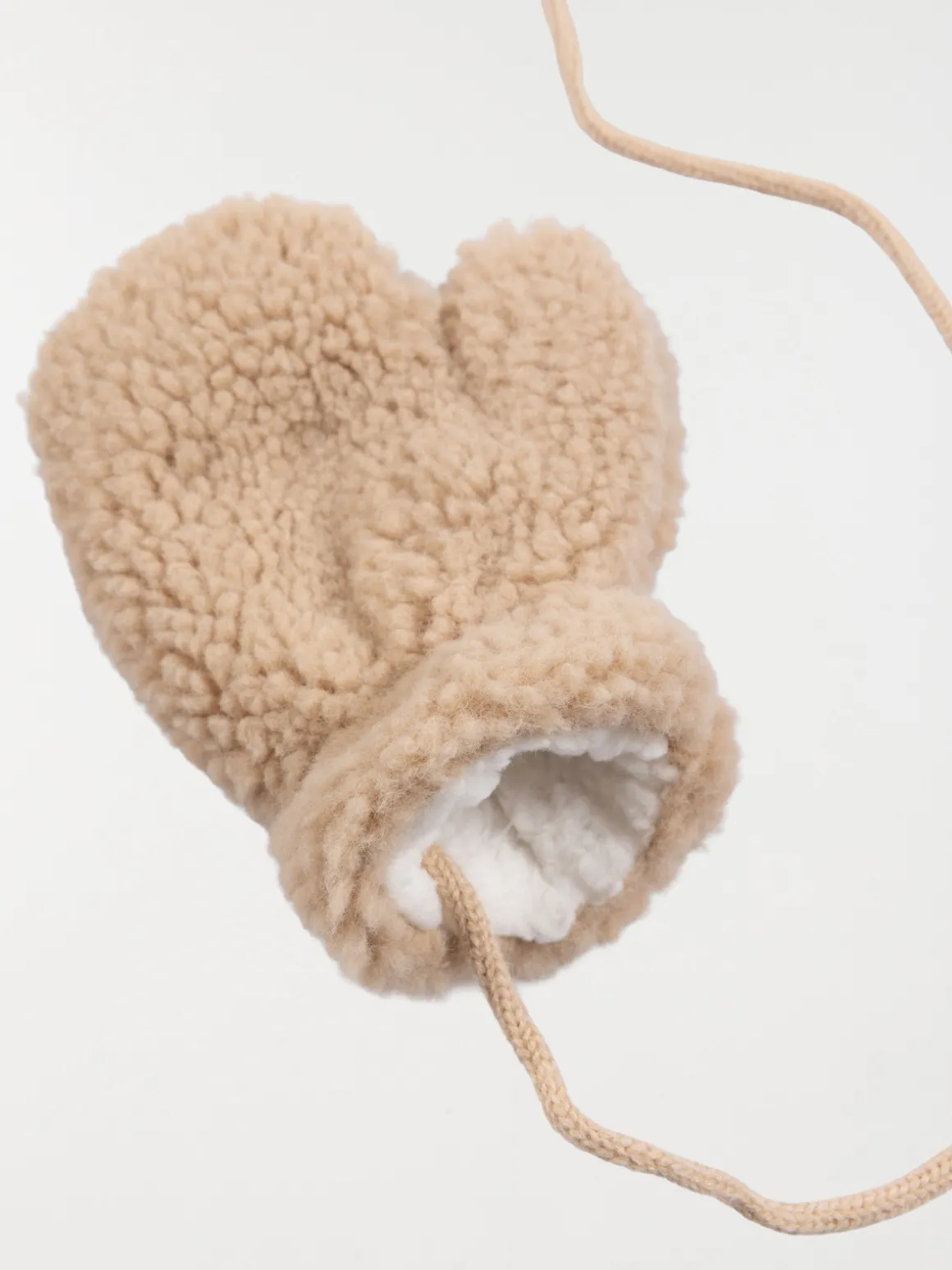 Moufles coloris beige bébé