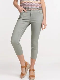 Pantacourt coloris vert grisé femme