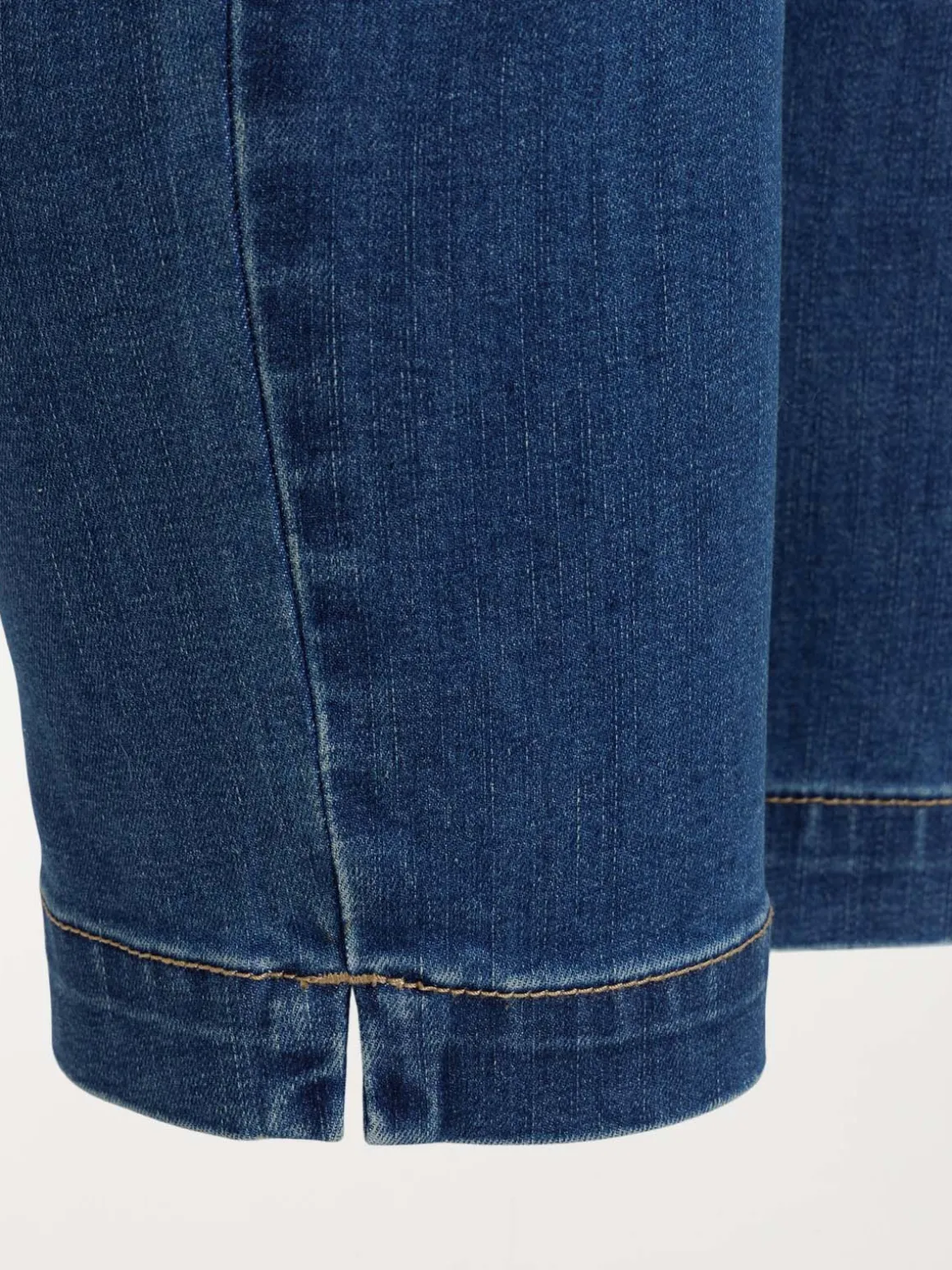 Pantacourt jean grande taille femme