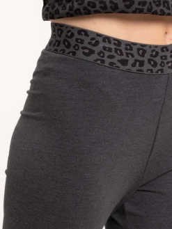 Pantacourt sport léopard femme