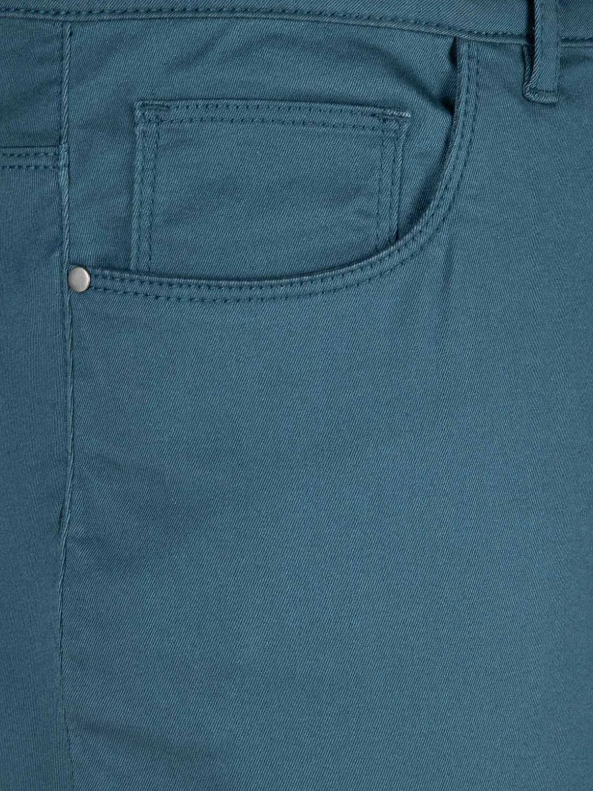 Pantalon canard slim grande taille femme