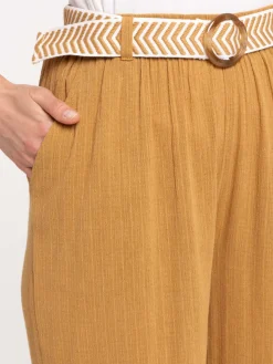 Pantalon caramel large ceinturée femme