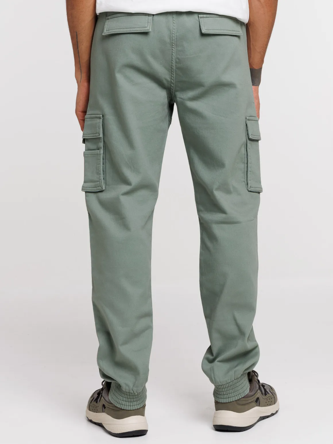 Pantalon cargo coloris vert camou homme