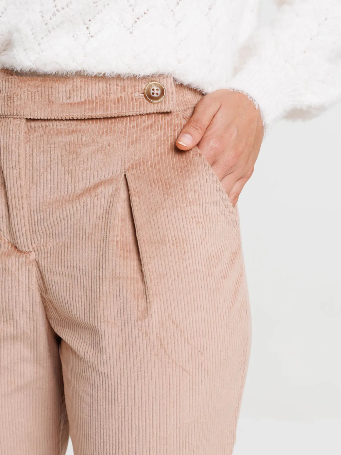 Pantalon carotte velours sarrasin femme