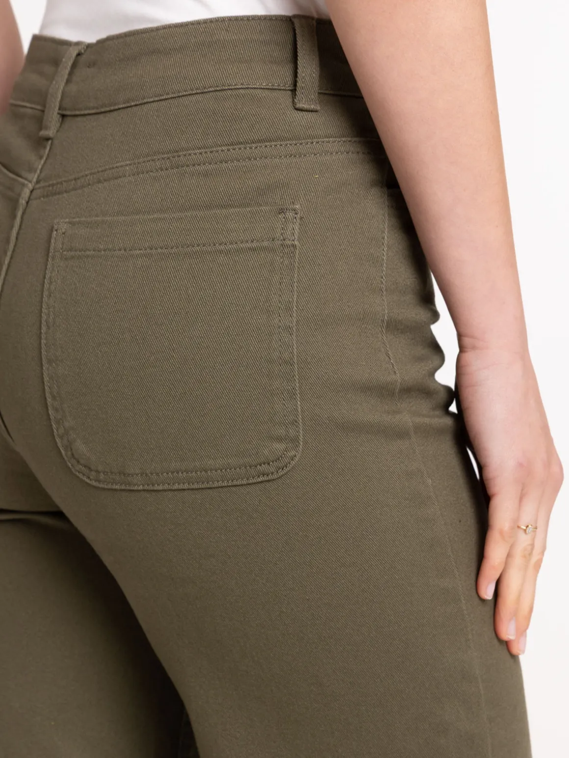 Pantalon large boutonné femme