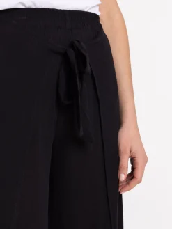 Pantalon noir fluide femme