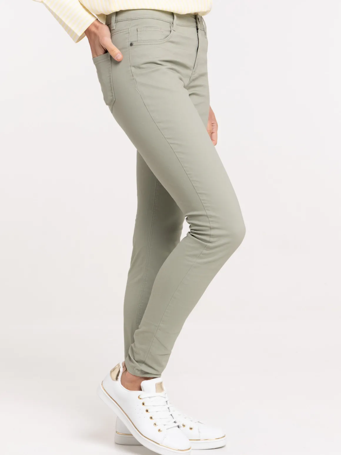 Pantalon skinny mousse clair femme