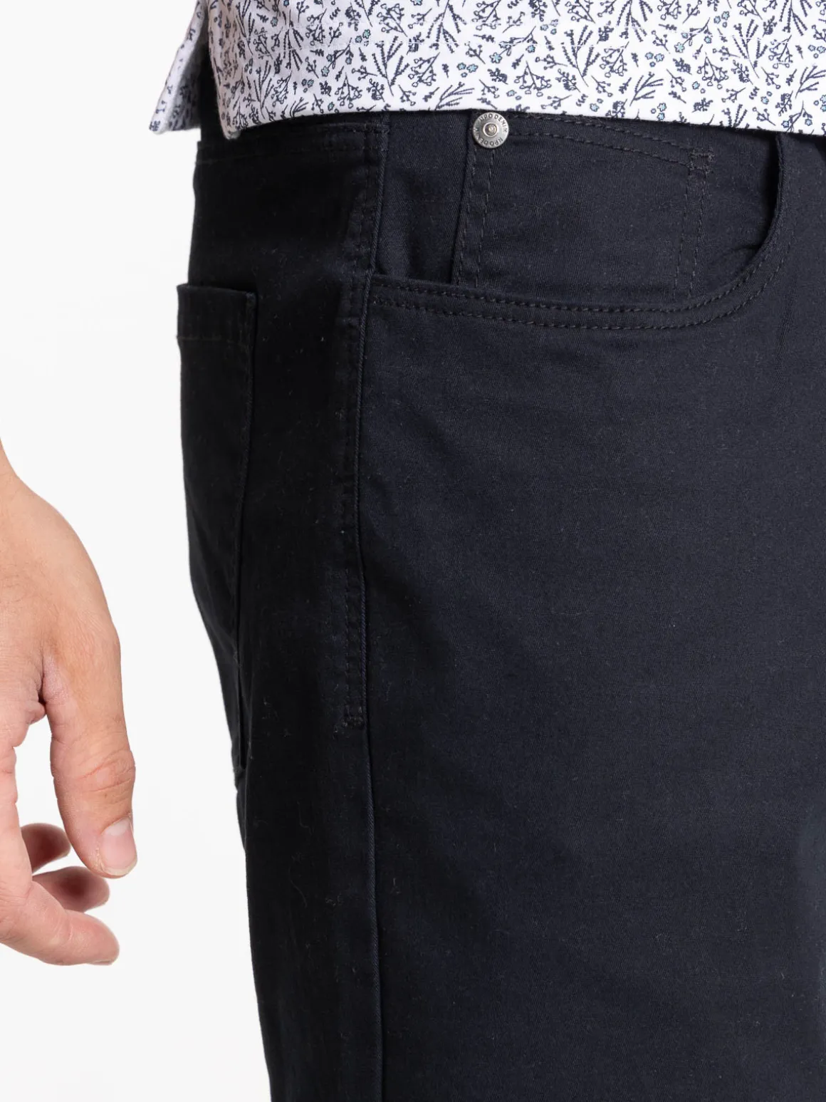 Pantalon slim noir homme