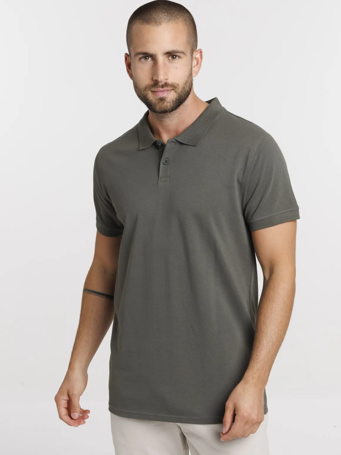 Polo basique coloris kaki homme