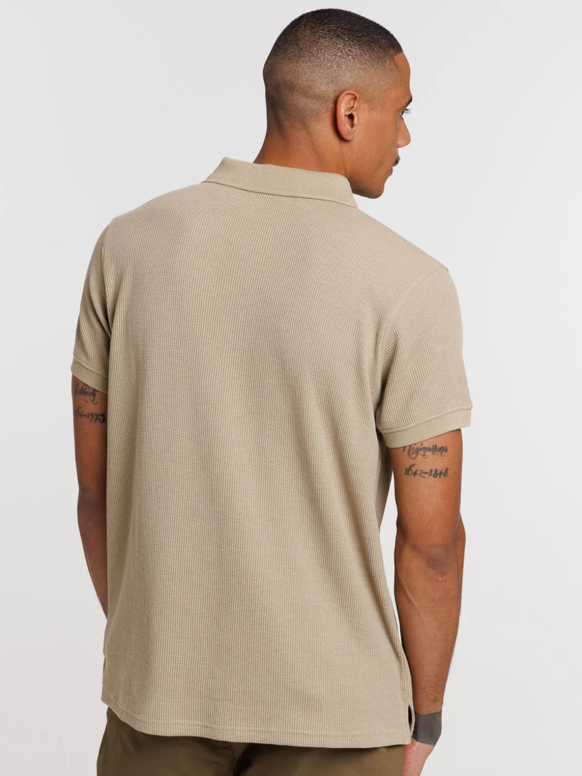 Polo coloris taupe homme