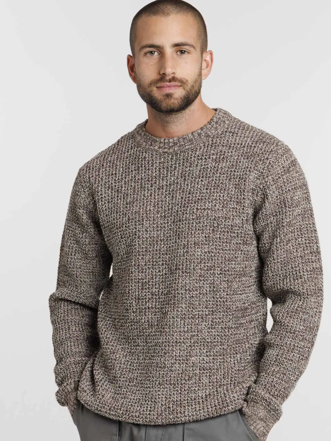 Pull col rond coloris expresso homme