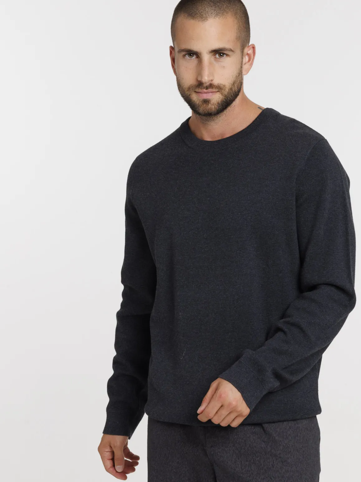 Pull col rond coloris volcan homme