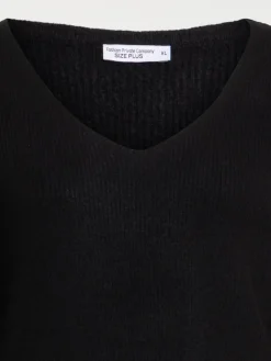 Pull col V noir femme grande taille