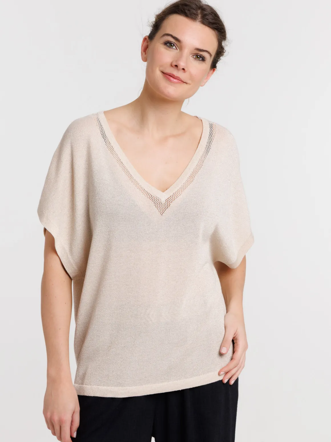 Pull femme col V brillant